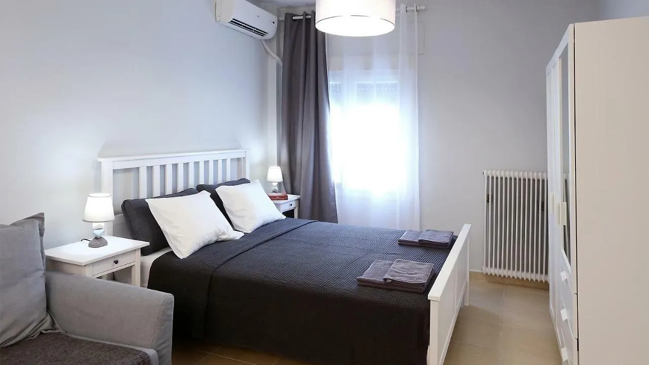 Zotos Luxury Studios & Apartments Thessaloniki 0*,  Greece